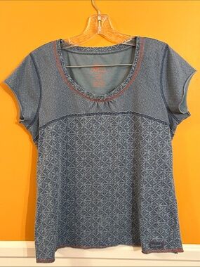 Comfortable Blue Short-Sleeve Women's Sleepwear Top